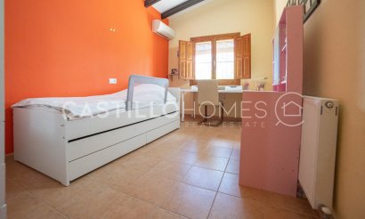 Resale - Villa - Rafal