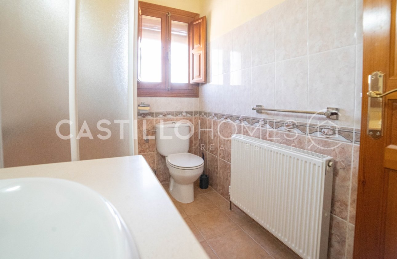 Resale - Villa - Rafal