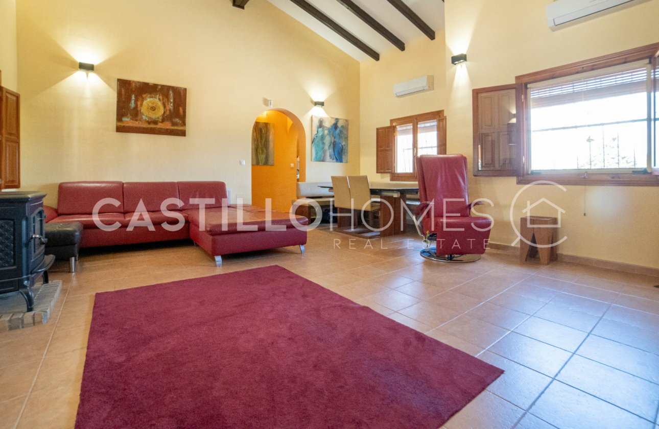 Resale - Villa - Rafal