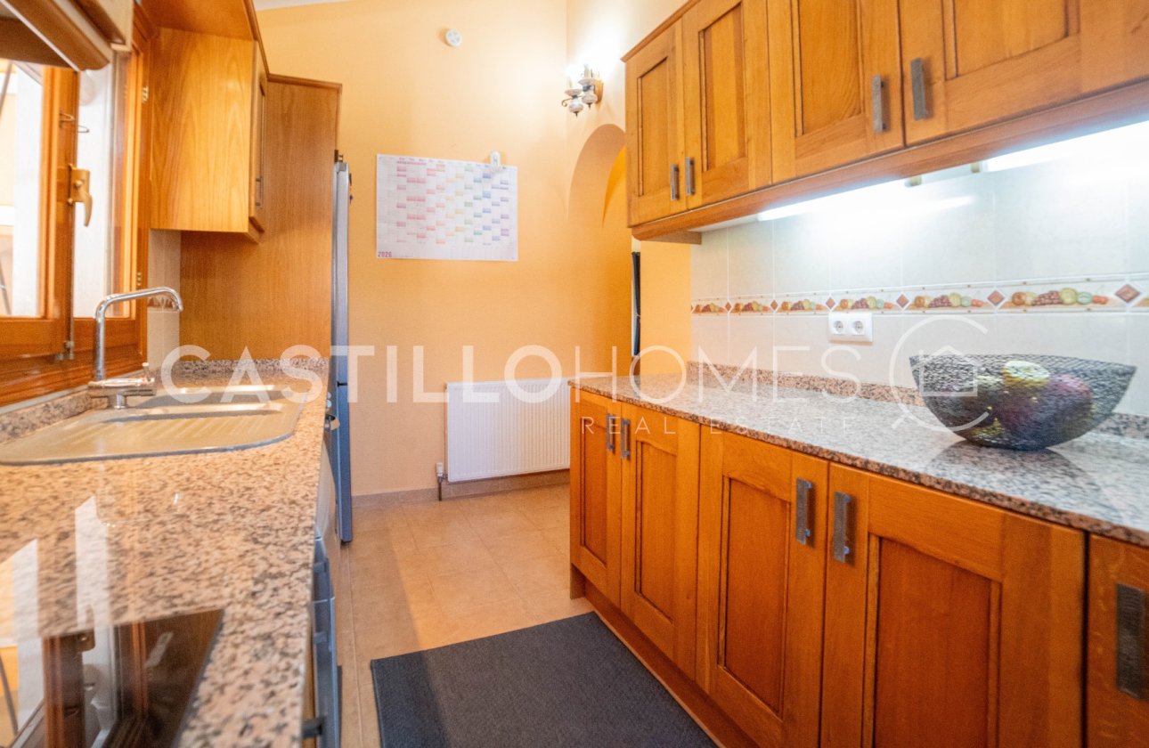 Resale - Villa - Rafal