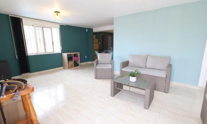 Resale - Villa - San Miguel de Salinas - Las filipinas