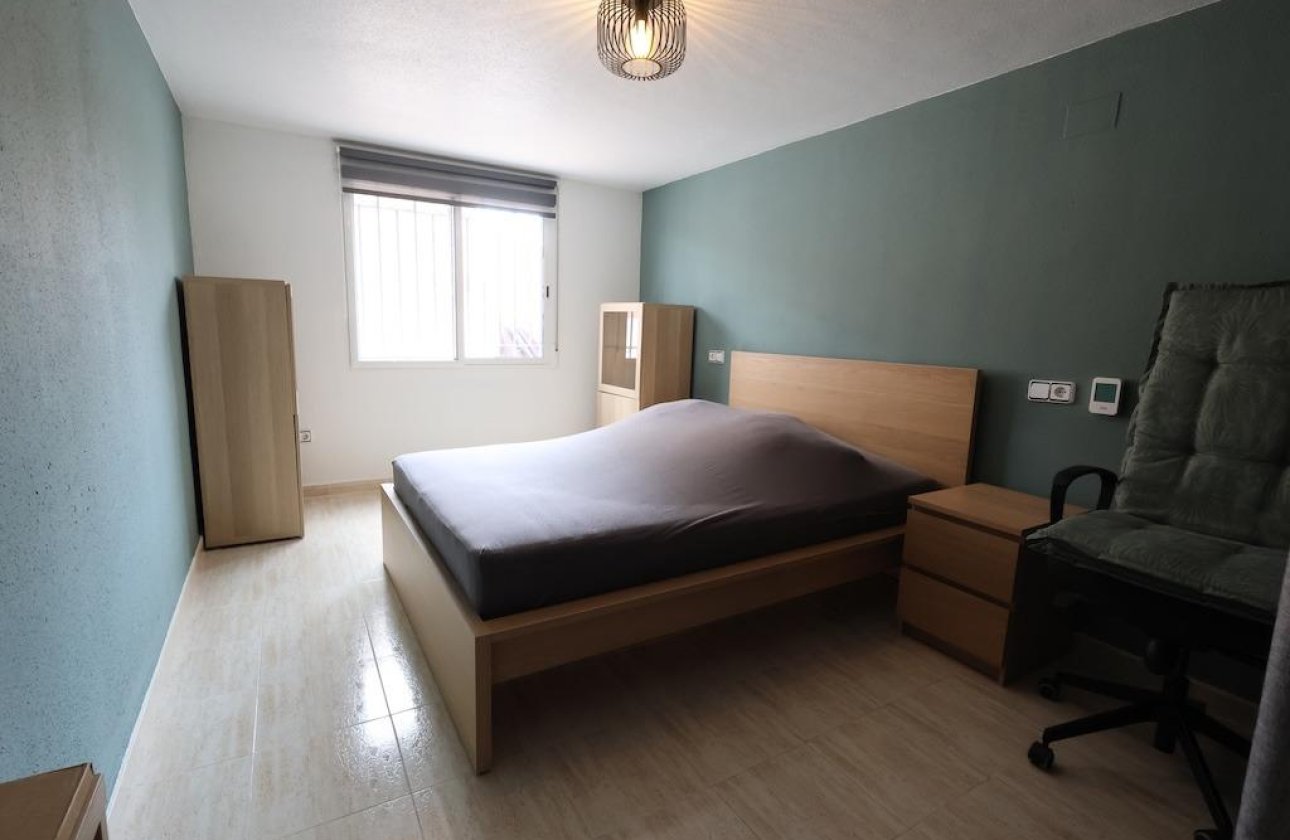 Resale - Villa - San Miguel de Salinas - Las filipinas