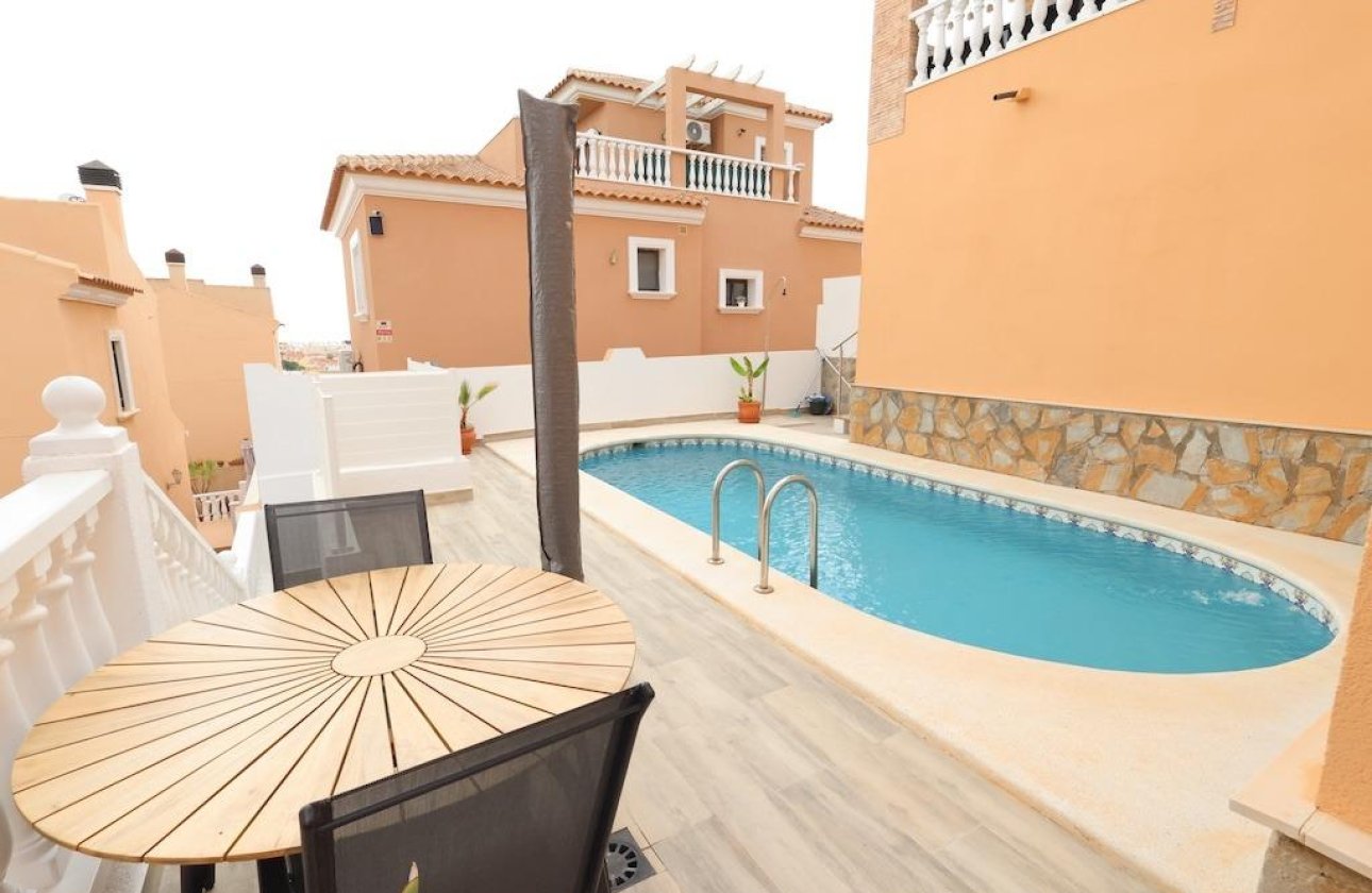 Resale - Villa - San Miguel de Salinas - Las filipinas