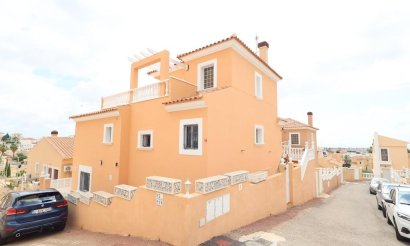 Resale - Villa - San Miguel de Salinas - Las filipinas