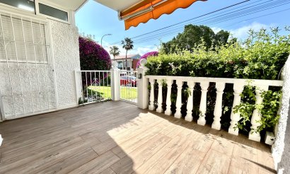 Resale - Apartment / flat - Villamartin