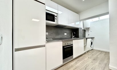 Resale - Apartment / flat - Villamartin