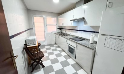 Reventa - Apartamento / piso - San Miguel de Salinas