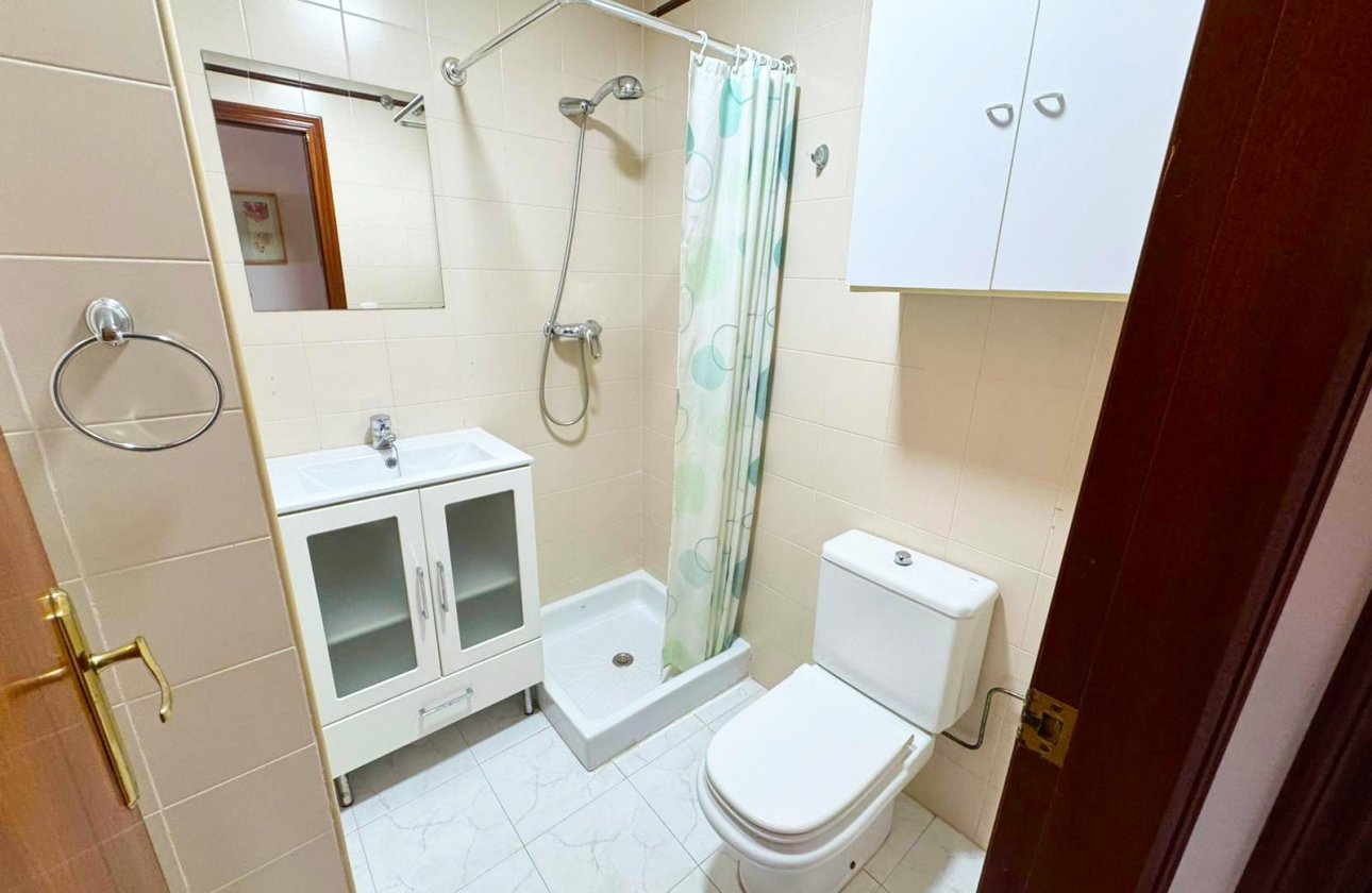 Reventa - Apartamento / piso - San Miguel de Salinas