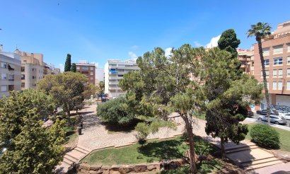 Resale - Apartment / flat - Torrevieja - Playa de El Cura