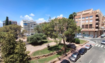 Resale - Apartment / flat - Torrevieja - Playa de El Cura