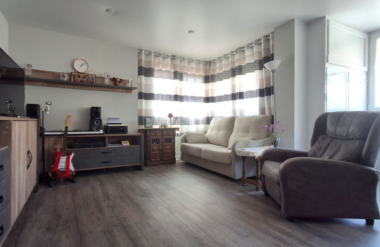 Resale - Apartment / flat - Torrevieja - Playa de El Cura