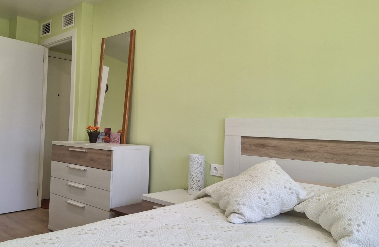 Resale - Apartment / flat - Torrevieja - Playa de El Cura