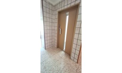 Resale - Apartment / flat - Torrevieja - Playa de El Cura
