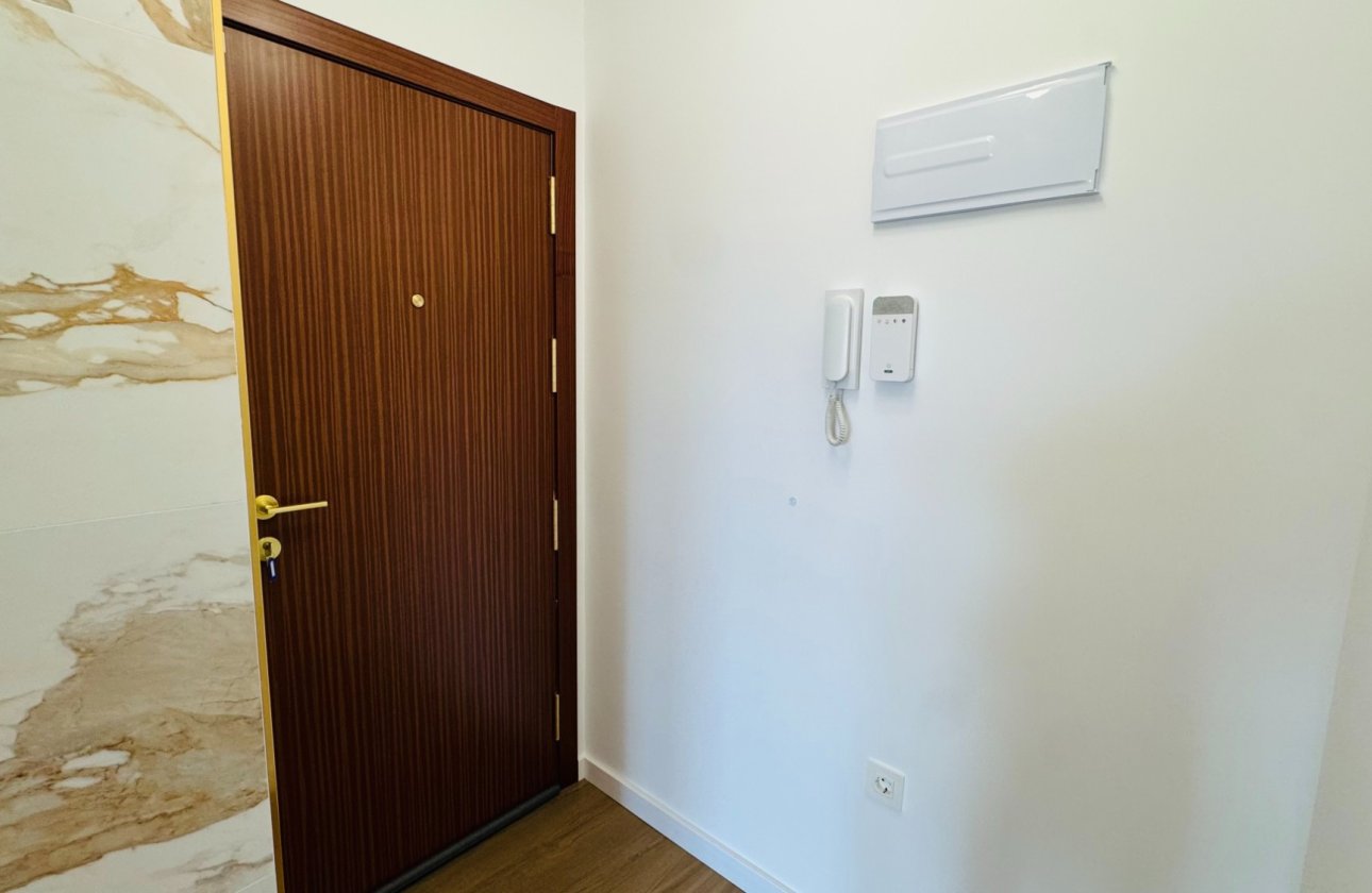 Resale - Penthouse - Torrevieja - Punta Prima