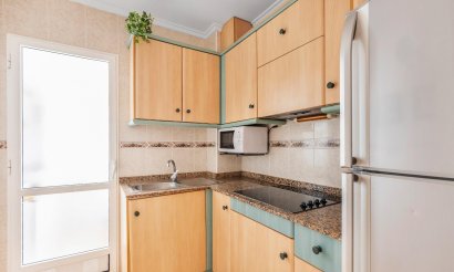 Resale - Apartment / flat - Torrevieja - Estacion de autobuses