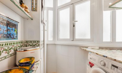 Resale - Apartment / flat - Torrevieja - Estacion de autobuses