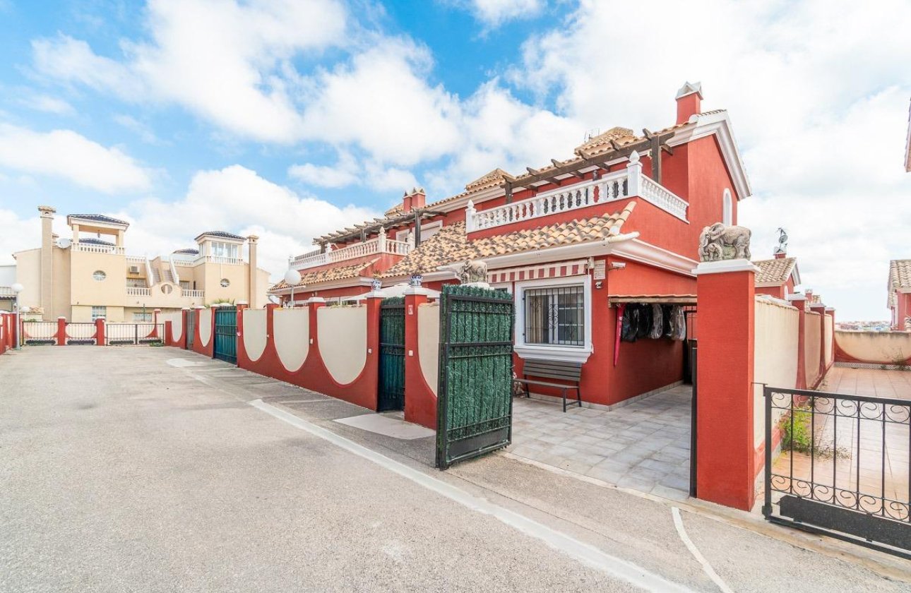 Resale - Townhouse - Orihuela Costa - Villamartin