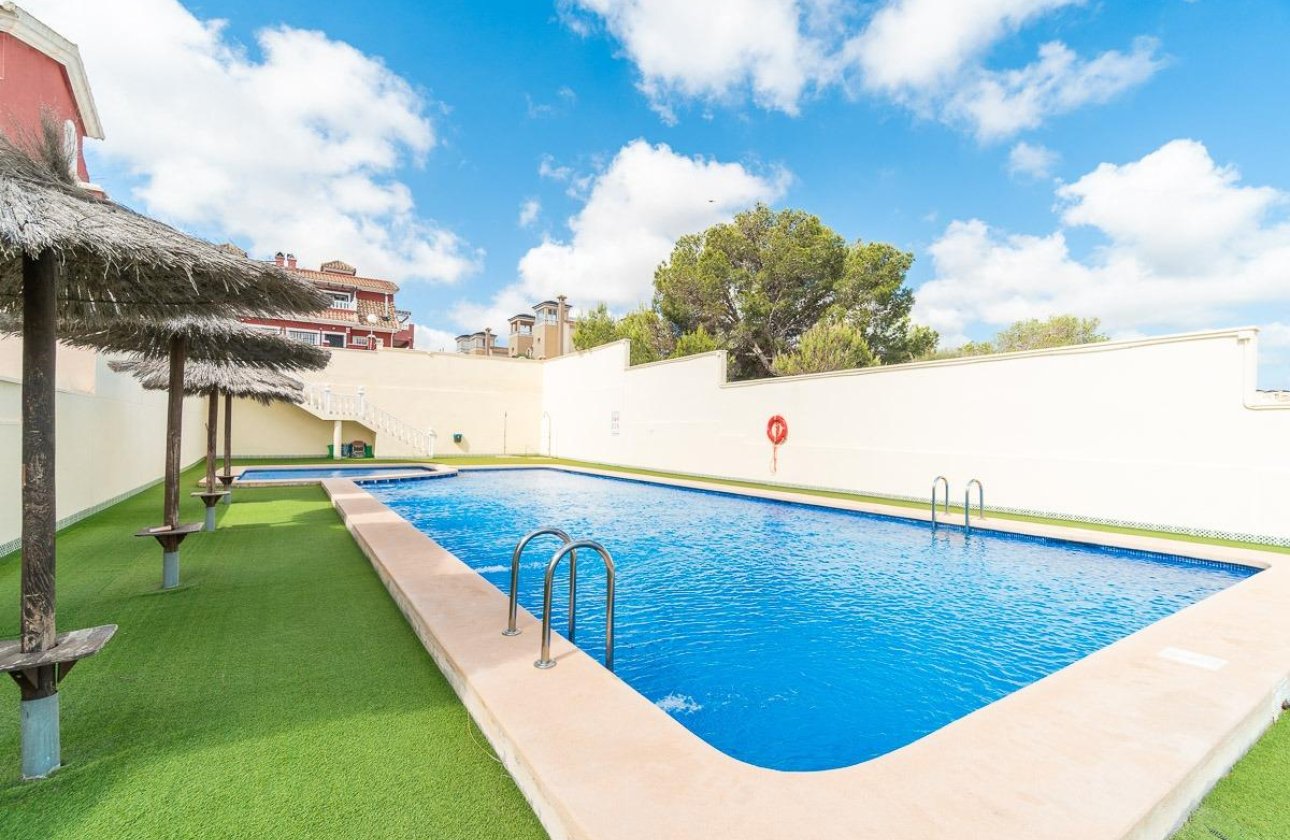 Resale - Townhouse - Orihuela Costa - Villamartin