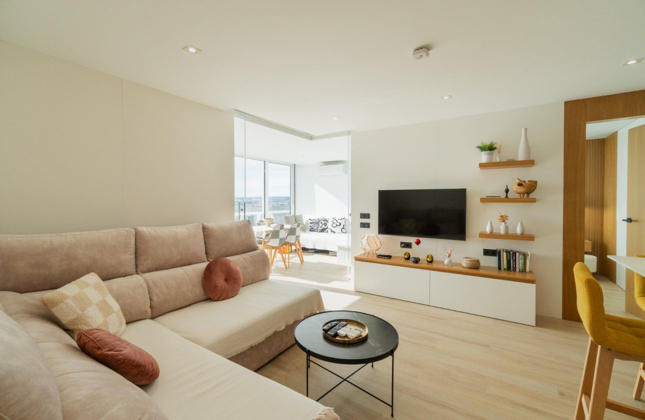 Resale - Apartment / flat - Guardamar del Segura - Puerto Deportivo