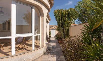 Resale - Villa - Orihuela Costa - Playa Flamenca