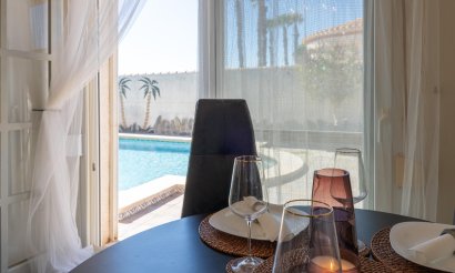 Resale - Villa - Orihuela Costa - Playa Flamenca