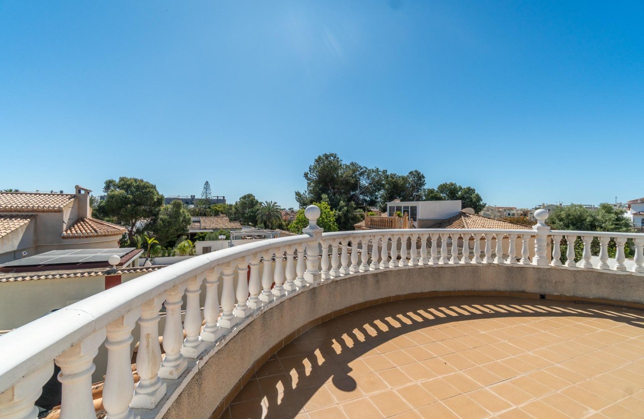Resale - Villa - Orihuela Costa - Playa Flamenca