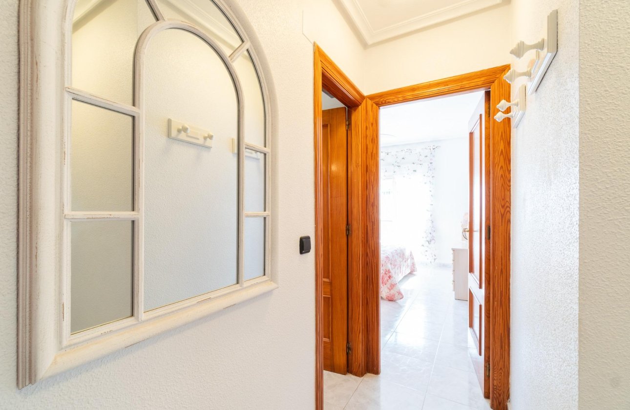 Resale - Villa - Orihuela Costa - Playa Flamenca