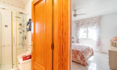 Resale - Villa - Orihuela Costa - Playa Flamenca