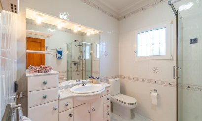 Resale - Villa - Orihuela Costa - Playa Flamenca