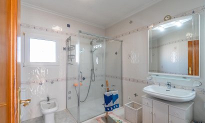 Resale - Villa - Orihuela Costa - Playa Flamenca