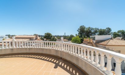 Resale - Villa - Orihuela Costa - Playa Flamenca