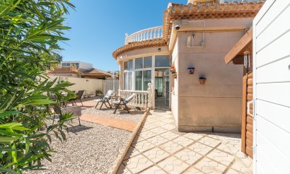 Resale - Villa - Orihuela Costa - Playa Flamenca