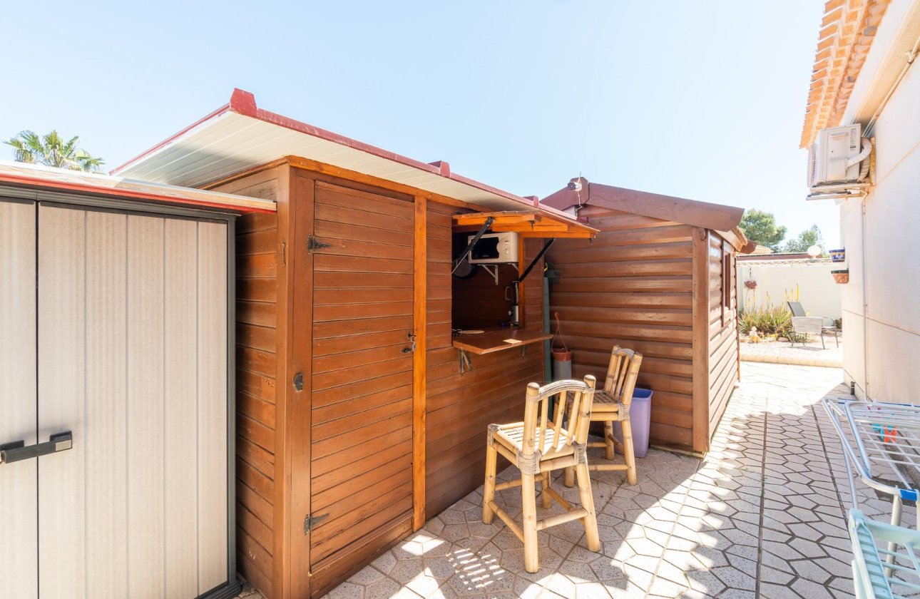Resale - Villa - Orihuela Costa - Playa Flamenca