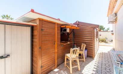 Resale - Villa - Orihuela Costa - Playa Flamenca