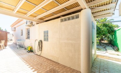 Resale - Villa - Orihuela Costa - Playa Flamenca