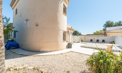Resale - Villa - Orihuela Costa - Playa Flamenca