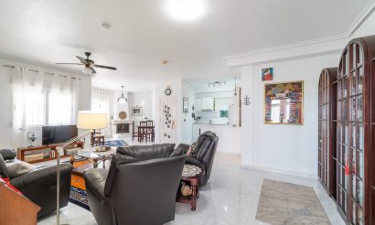 Resale - Villa - Orihuela Costa - Playa Flamenca