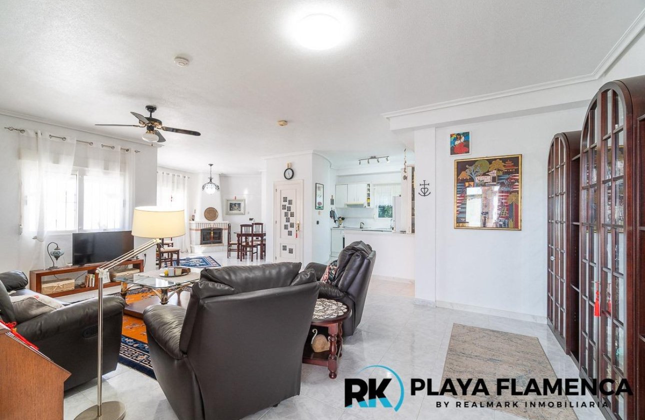 Resale - Villa - Orihuela Costa - Playa Flamenca