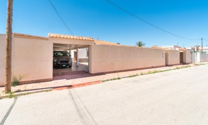 Resale - Villa - Torrevieja - Torreta florida