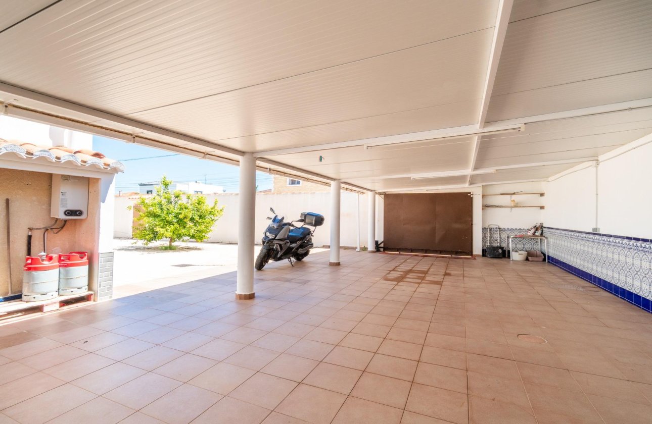 Resale - Villa - Torrevieja - Torreta florida