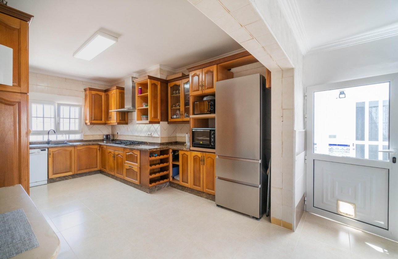 Resale - Villa - Torrevieja - Torreta florida