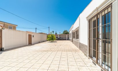 Resale - Villa - Torrevieja - Torreta florida