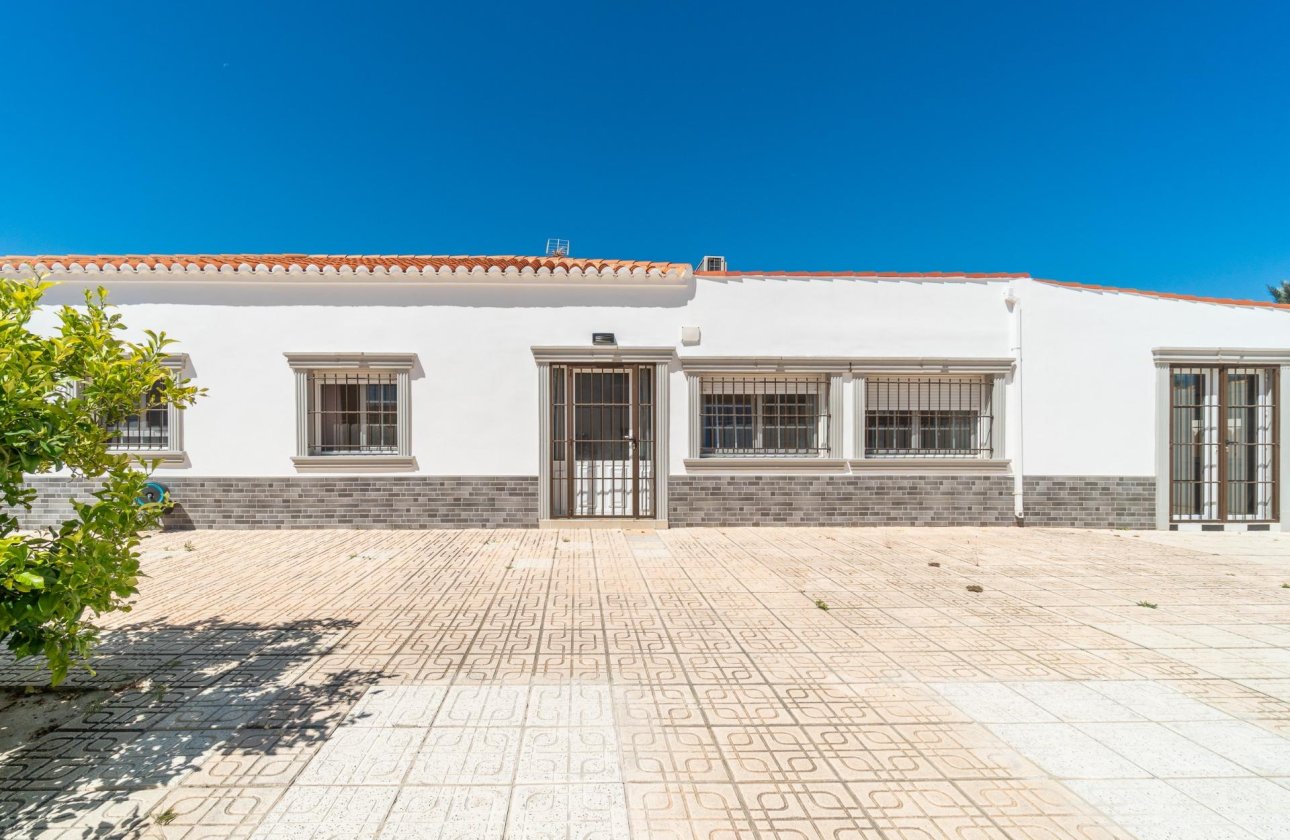 Resale - Villa - Torrevieja - Torreta florida