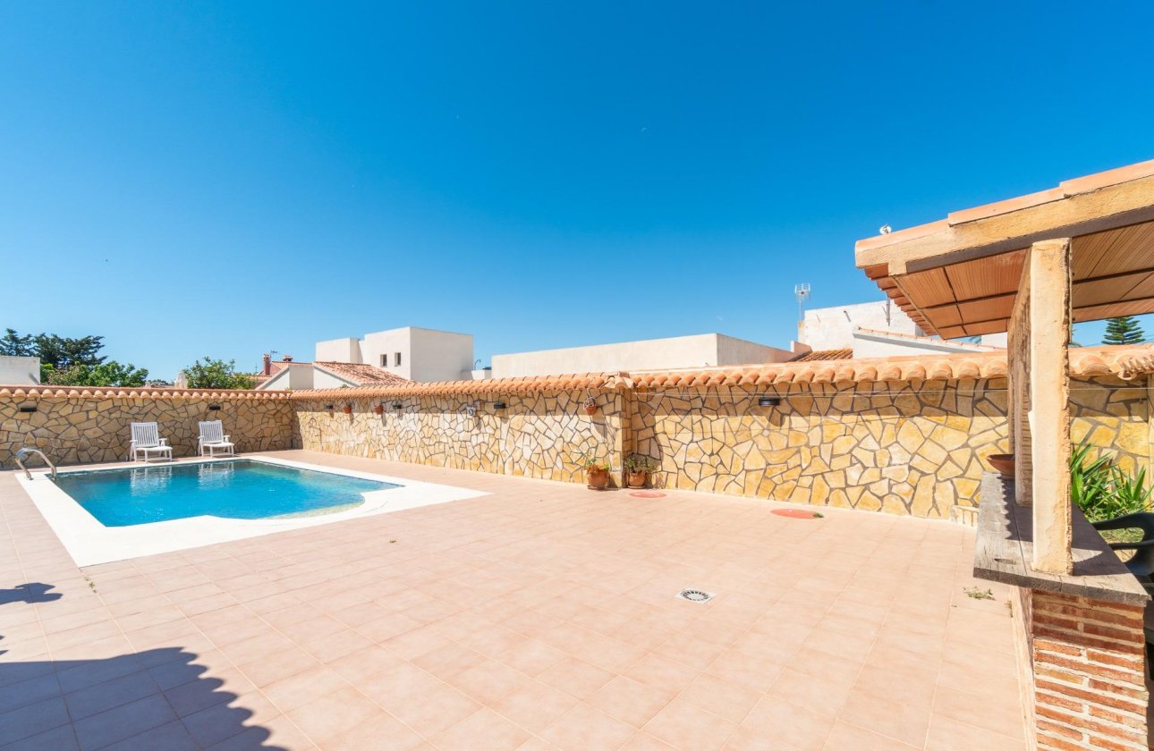 Resale - Villa - Torrevieja - Torreta florida