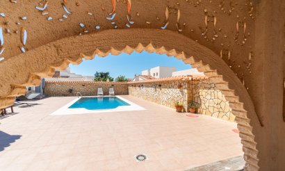 Resale - Villa - Torrevieja - Torreta florida