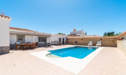 Resale - Villa - Torrevieja - Torreta florida