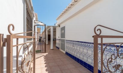 Resale - Villa - Torrevieja - Torreta florida