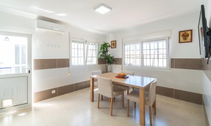 Resale - Villa - Torrevieja - Torreta florida