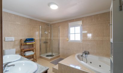 Resale - Villa - Torrevieja - Torreta florida