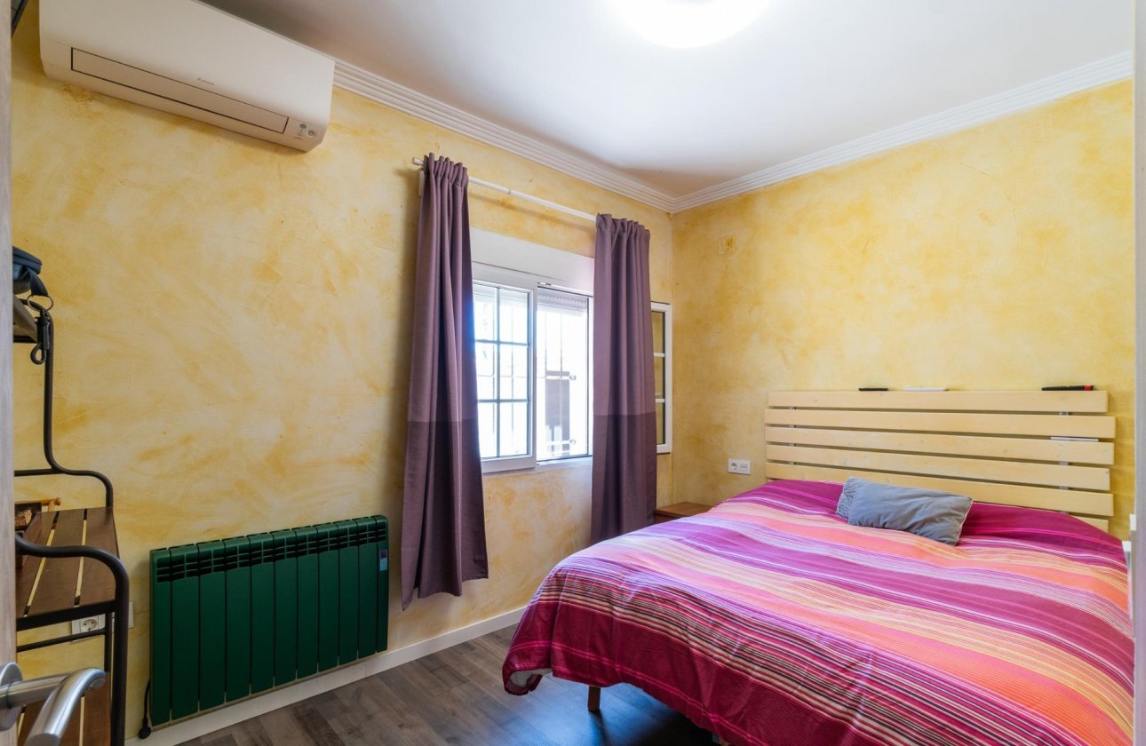 Resale - Villa - Torrevieja - Torreta florida